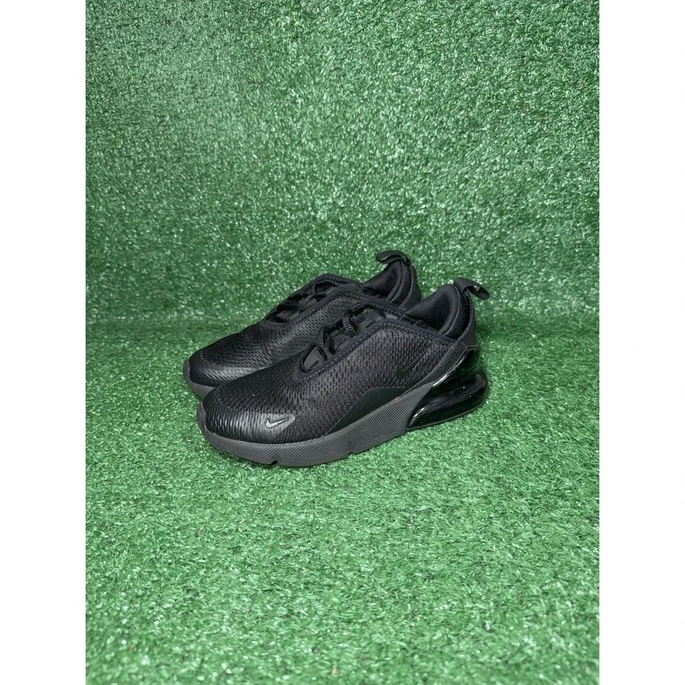 Nike Air Max 270 Kids Size 2.5Y Black Running Shoes Comfort Sneakers AO2372-006